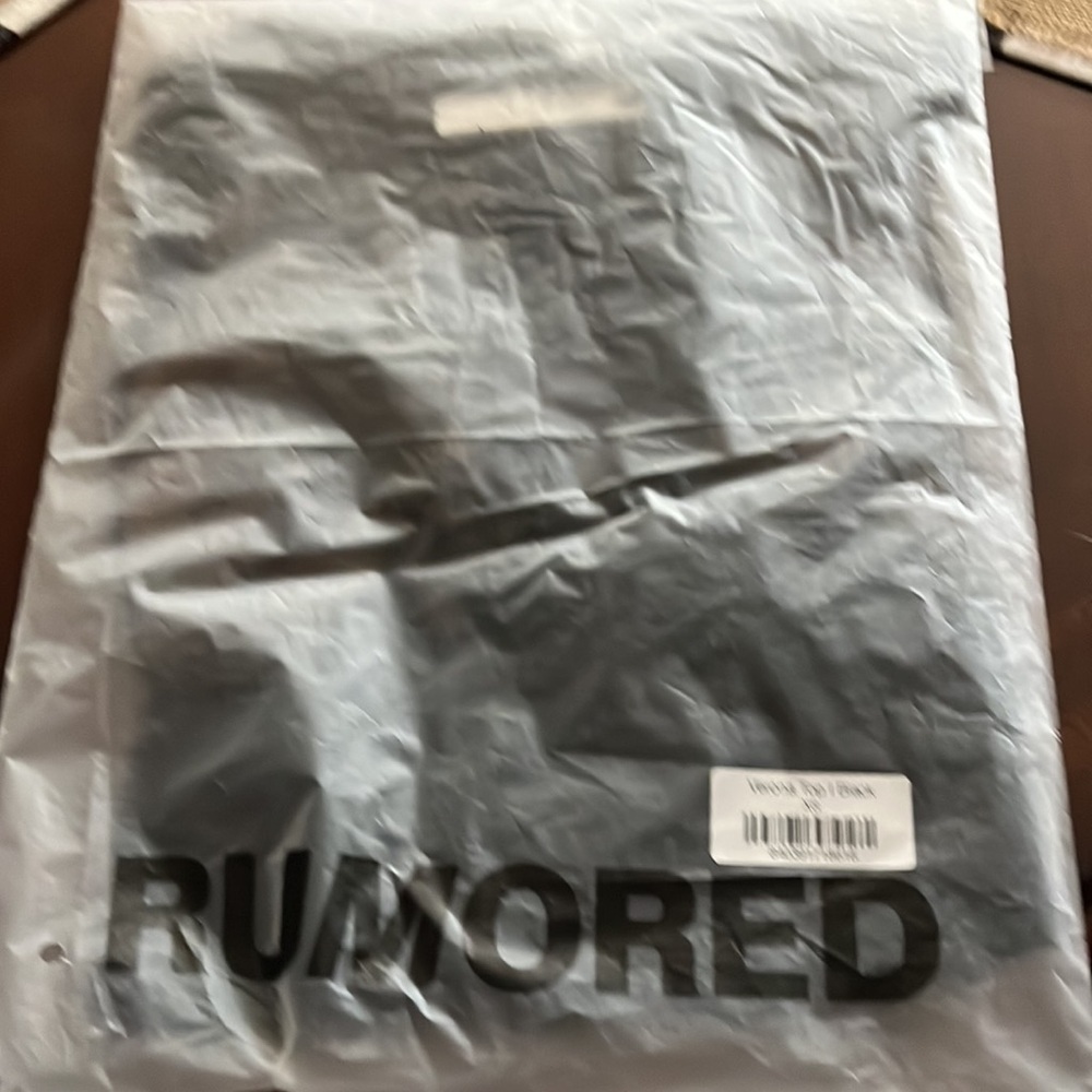 Rumored NWT Veronica blouse - Picture 4 of 4